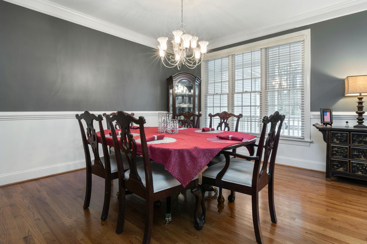 2. Formal Dining Rooms